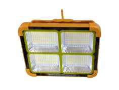 Solarni LED reflektor 3CCT 400W TURBO